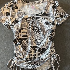 No Boundaries Monochrome Graphic Top